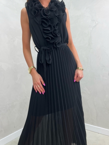 Plisowana sukienka maxi z żabotem czarna Lavi