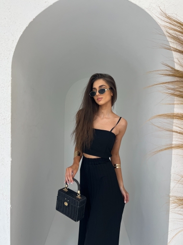 Komplet top i spodnie plisowane wide leg czarny Cassandra
