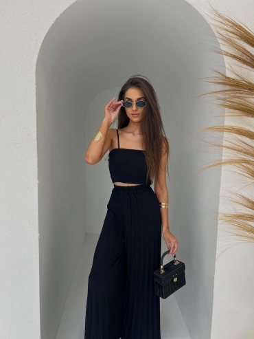 Komplet top i spodnie plisowane wide leg czarny Cassandra