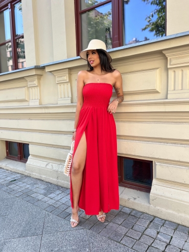 Kombinezon z szeroką nogawką z rozcięciem i gumką w biuście czerwony Santino