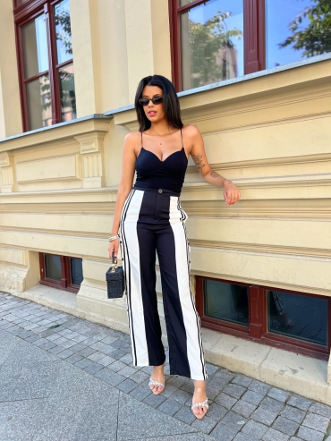 Spodnie wide leg z napami czarne Chelsea