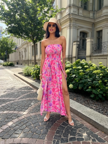 Sukienka kwiatowa maxi z rozcięciami różowa flower Bona