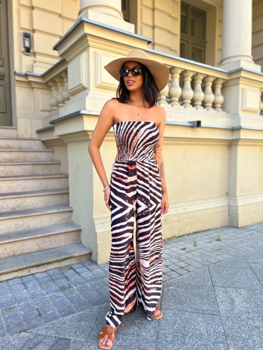 Kombinezon z szeroką nogawka i gumką w biuście zebra karmel czekolada Priscilla