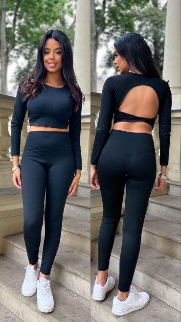 Komplet sportowy legginsy z top odkryte plecy czarny