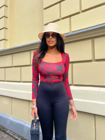 Body czerwone róże Hope