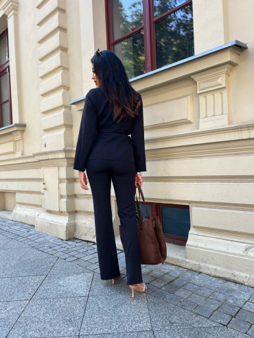 Komplet żakiet i spodnie wide leg czarny Ami