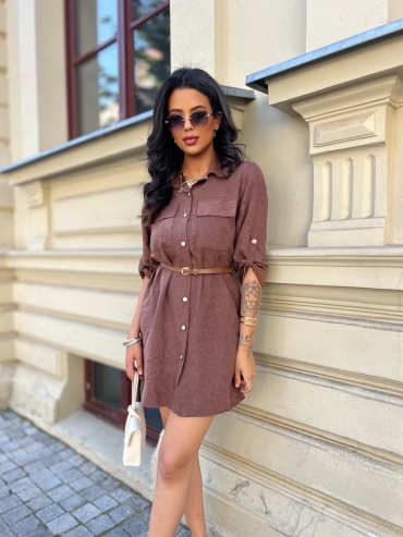 Sukienka mini koszulowa z paskiem camel Emine