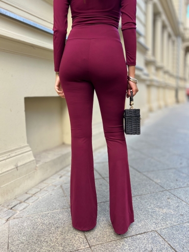 Dzwony elastyczne z ozdobnym zapięciem bordo Aspen