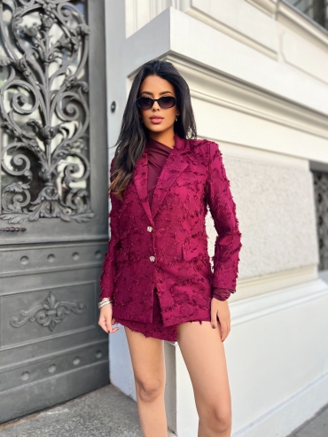 Komplet marynarka i spódnico szorty z frędzlami bordo Emeline