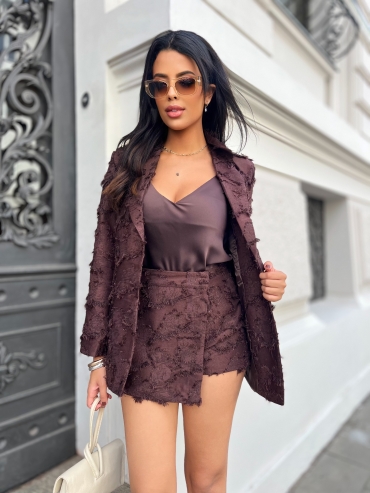 Komplet marynarka i spódnico szorty z frędzlami czekolada Emeline