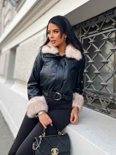 Kurtka ramoneska skórzana z jasnym futrem czarna Allure