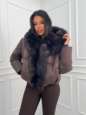 Krótka kurtka z futrem ciemna czekolada Katia