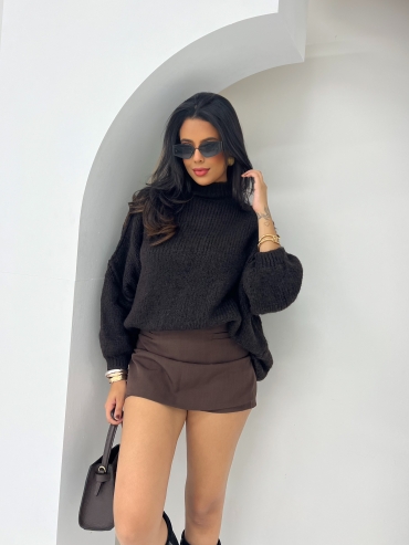 Sweterek oversize ze stójką ciemna czekolada