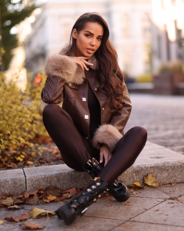 Kurtka ramoneska skórzana z futrem czekolada Valentin