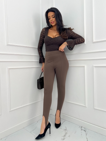 Legginsy z zapiętką i przeszyciami czekolada Amy