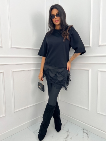 T-shirt oversize z satyną i koronką czarny