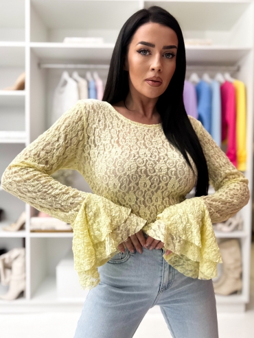 Bluzka koronkowa z rozkloszowanym rękawem róża na nadgarstku cytryna